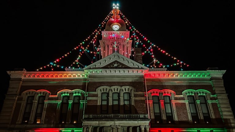 Jingle Jubilee Kicks Off the Holiday Spirit in Downtown Wabash