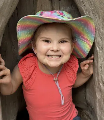 Iris Isabella “Goose” Perez